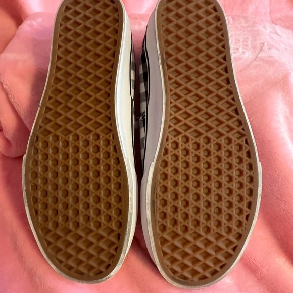 Vans - Picture 3 of 3